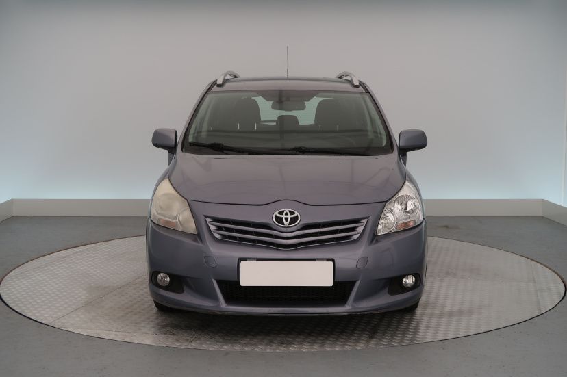 Toyota Verso, 2010