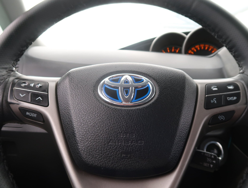 Toyota Verso, 2010