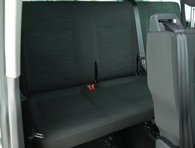 Volkswagen Caravelle, 2021
