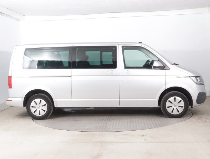 Volkswagen Caravelle, 2021