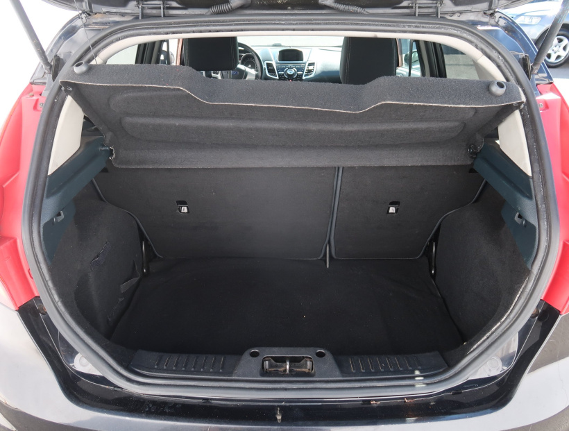 Ford Fiesta, 2011