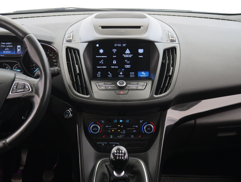 Ford Kuga, 2017