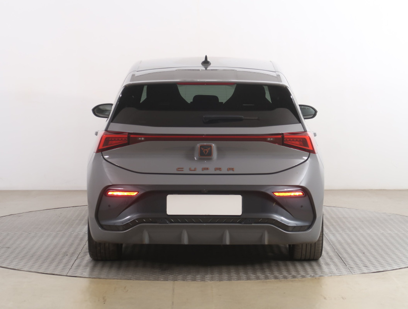 Cupra Born, 2023