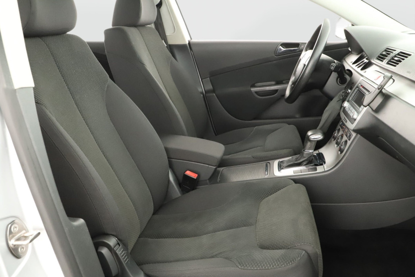Volkswagen Passat, 2007