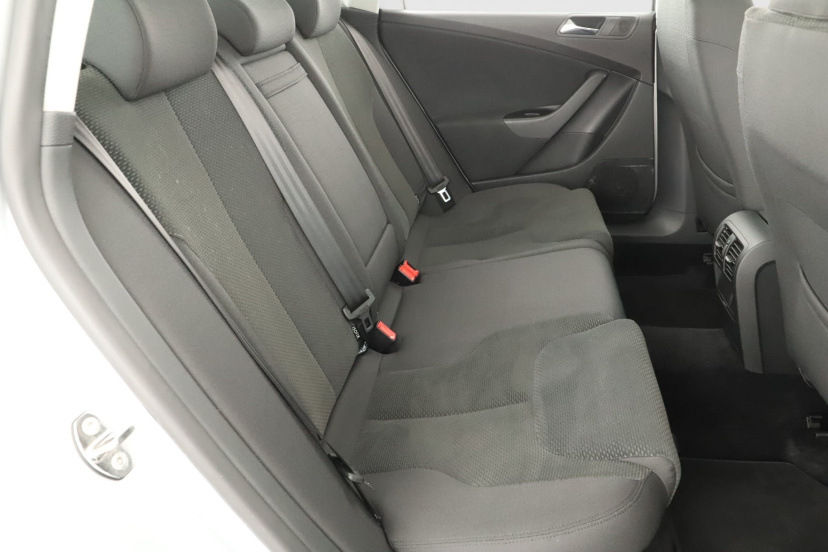 Volkswagen Passat, 2007