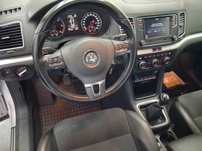 Volkswagen Sharan, 2014