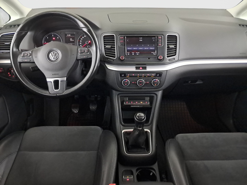 Volkswagen Sharan, 2014