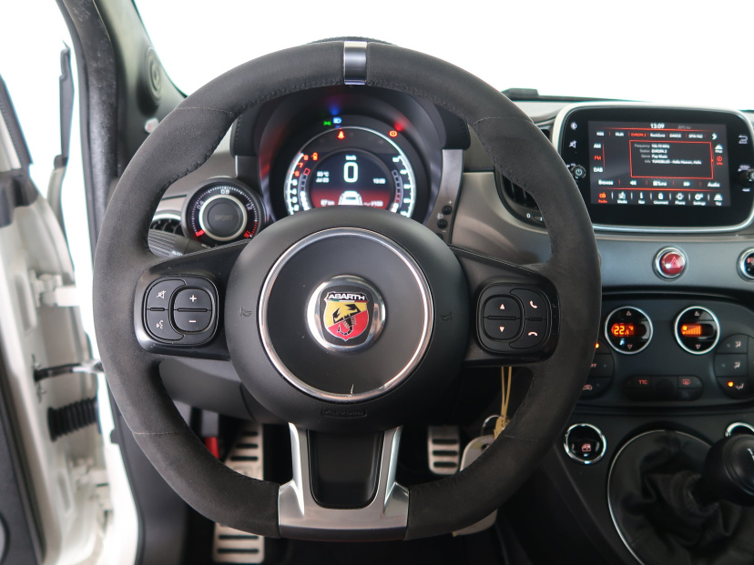 Abarth 595, 2020
