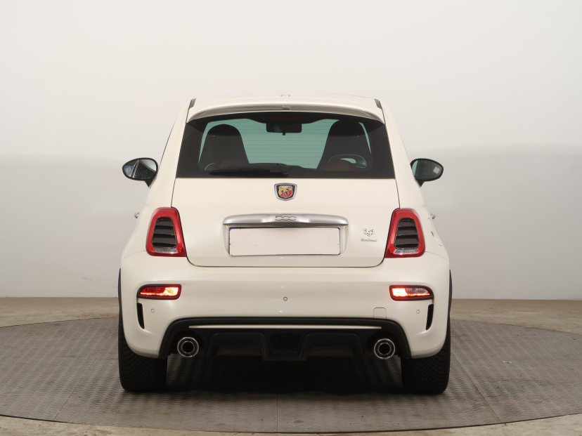 Abarth 595, 2020
