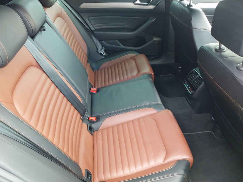 Volkswagen Passat, 2019