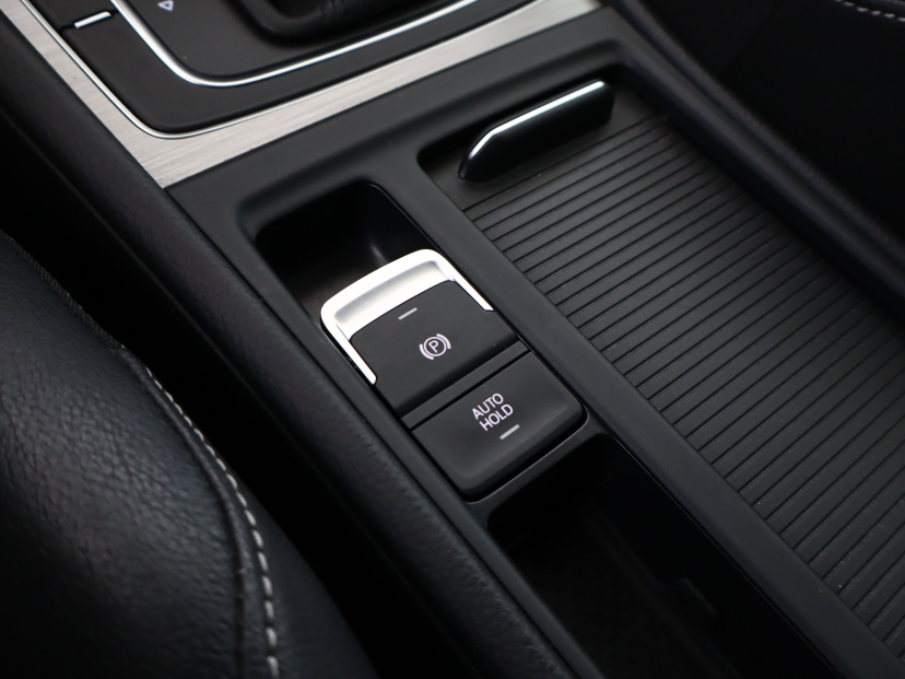 Volkswagen Golf, 2016