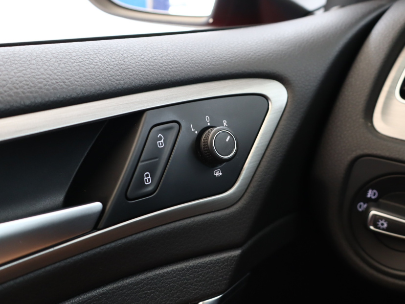 Volkswagen Golf, 2016