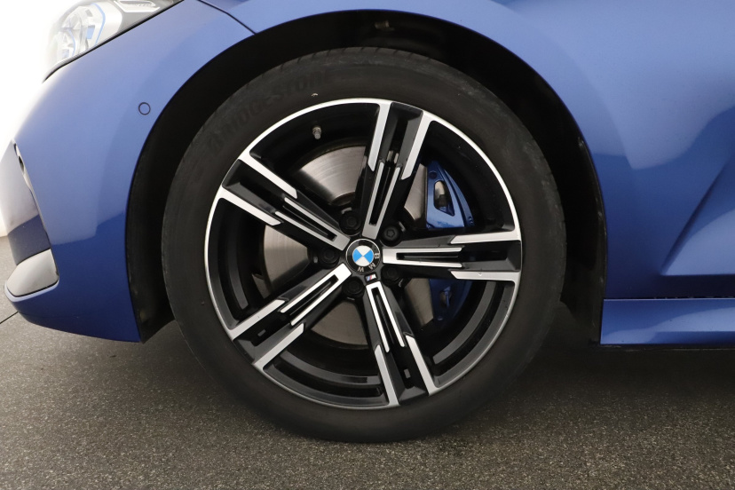 BMW 3, 2023