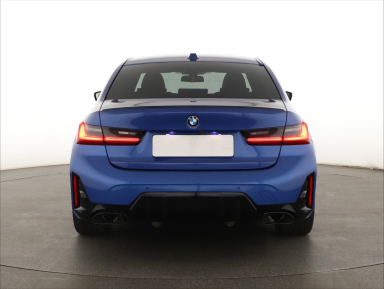 BMW 3 - 2023