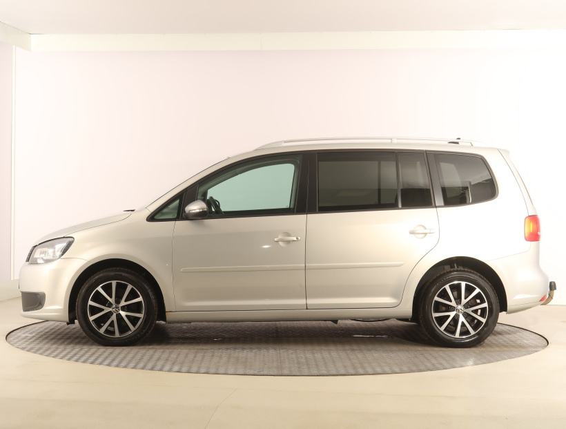 Volkswagen Touran, 2011
