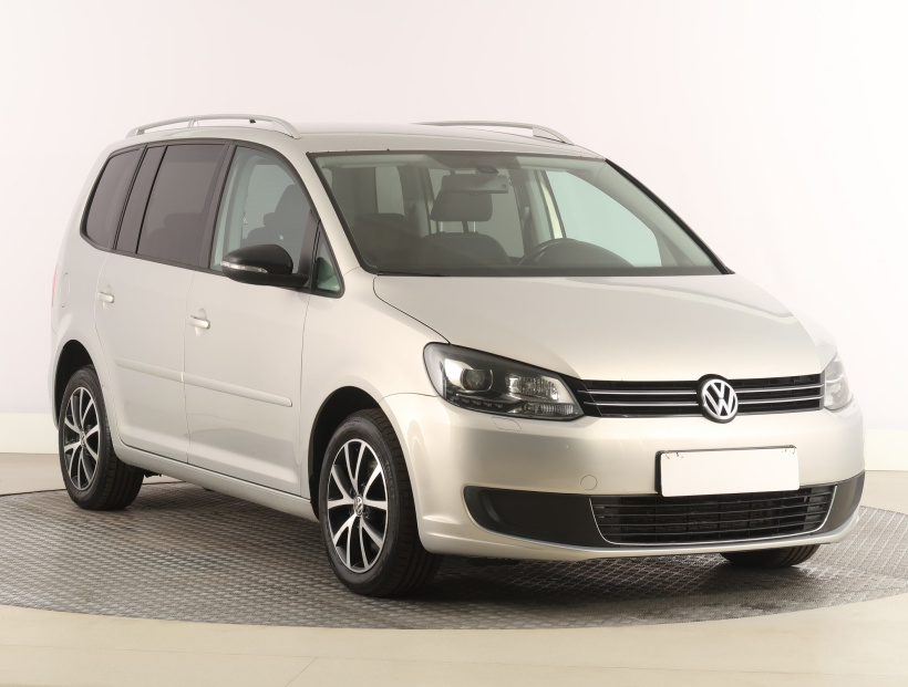 Volkswagen Touran, 2011
