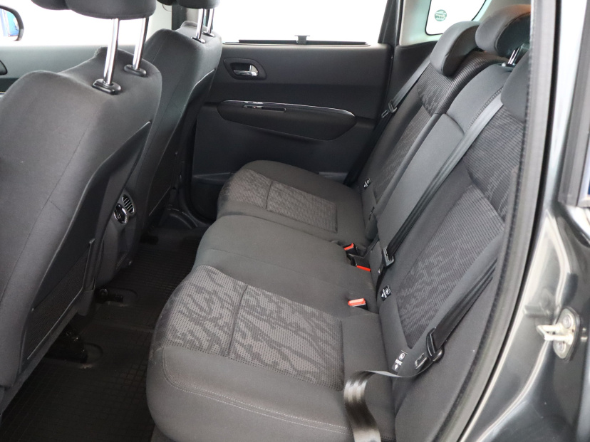 Peugeot 3008, 2012