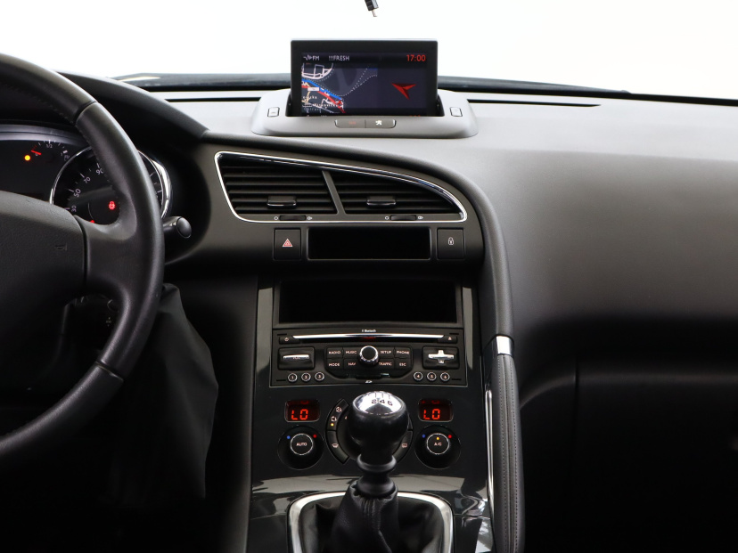 Peugeot 3008, 2012