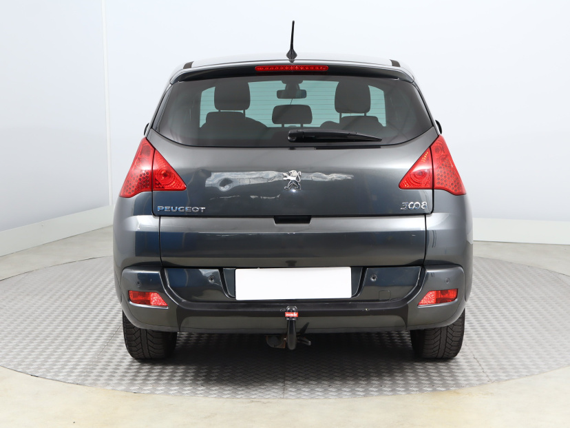 Peugeot 3008, 2012