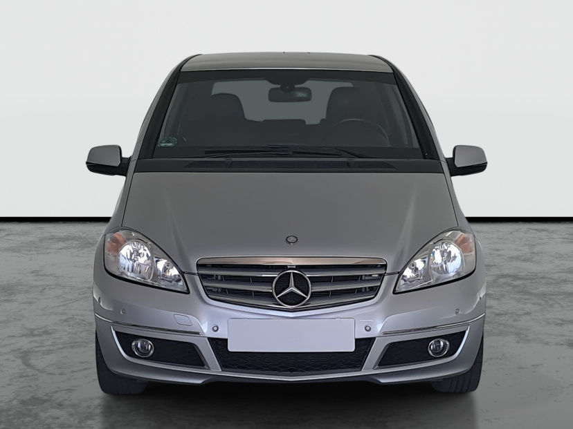 Mercedes-Benz A, 2011