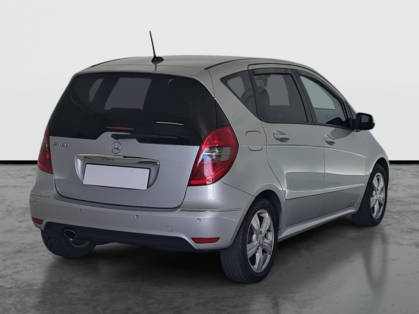Mercedes-Benz A, 2011