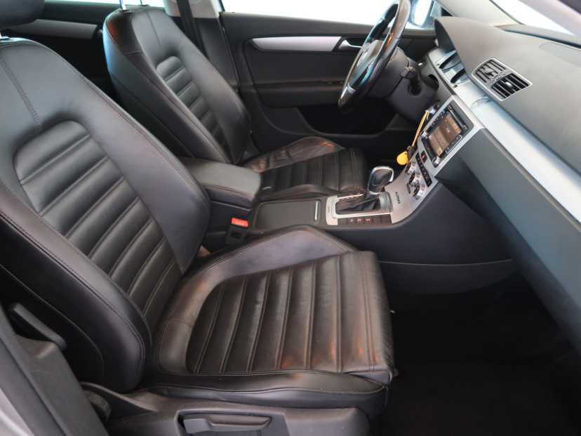 Volkswagen Passat, 2015