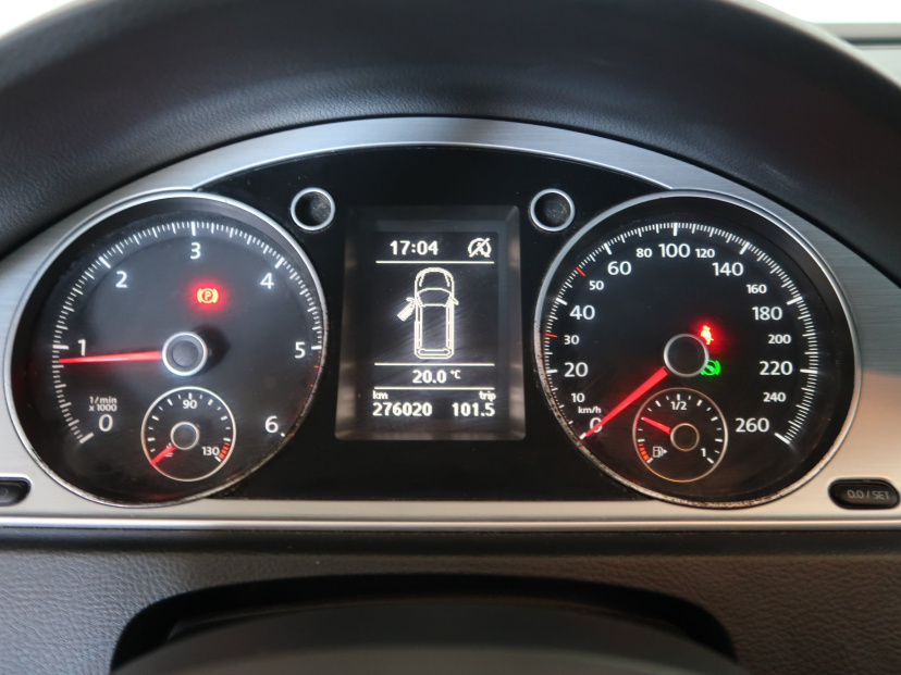 Volkswagen Passat, 2015
