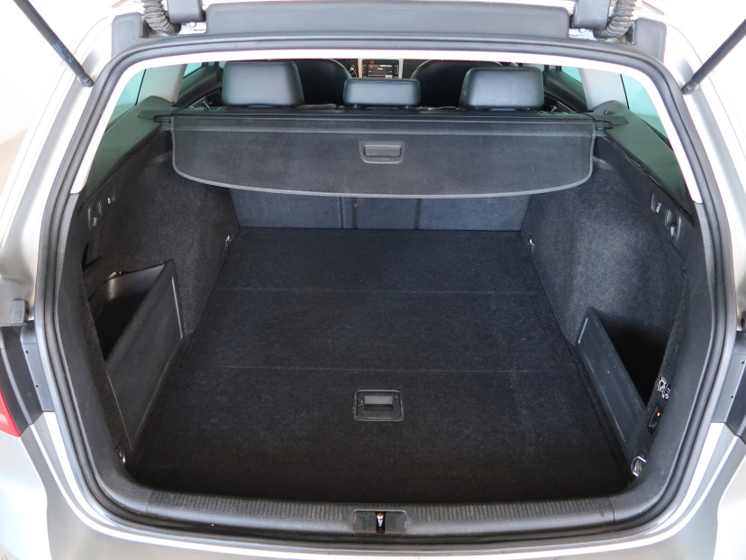 Volkswagen Passat, 2015