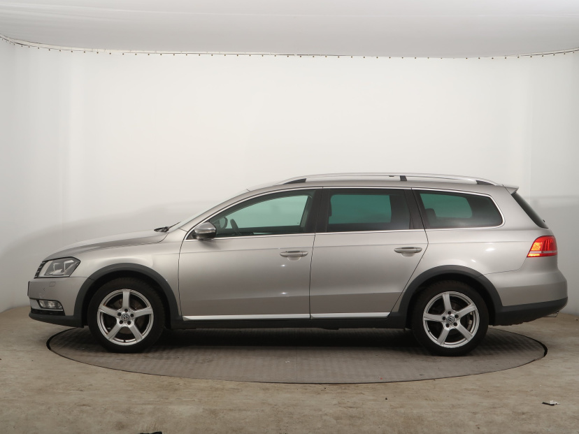 Volkswagen Passat, 2015