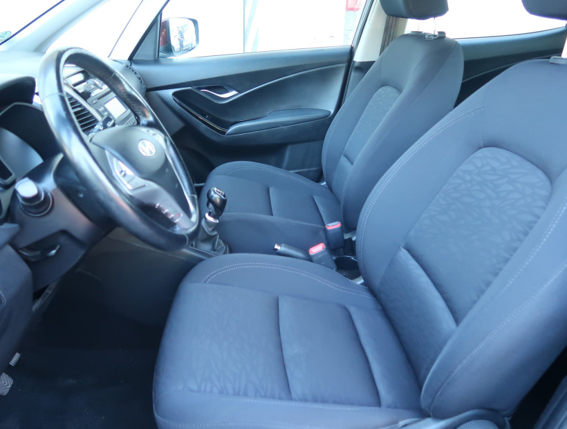 Hyundai ix20, 2015