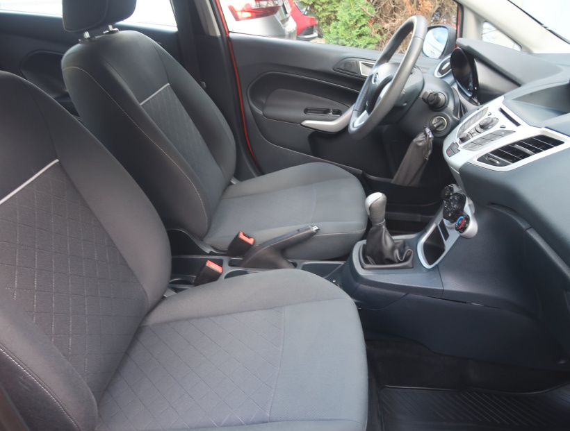 Ford Fiesta, 2011