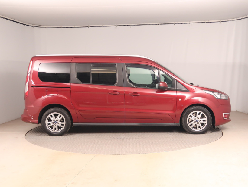 Ford Tourneo Connect, 2020