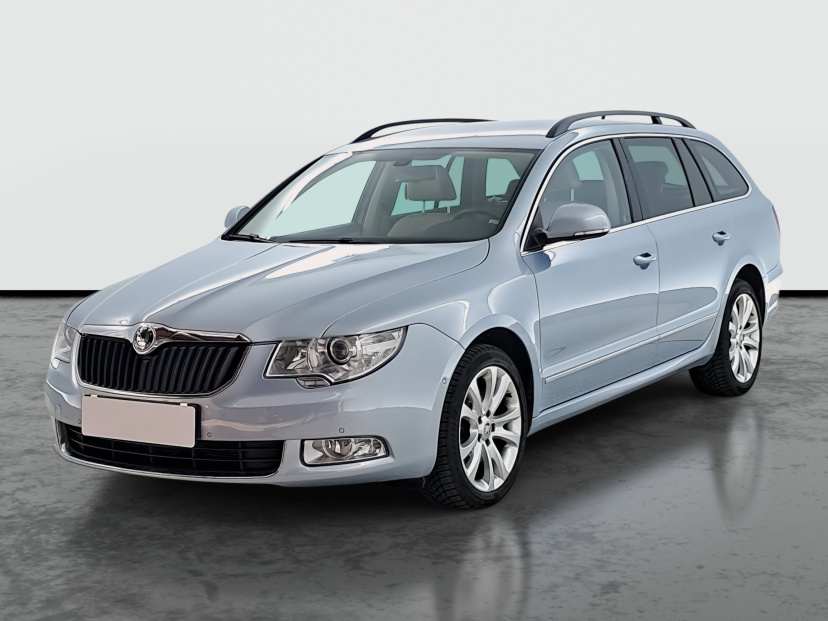 Škoda Superb, 2011