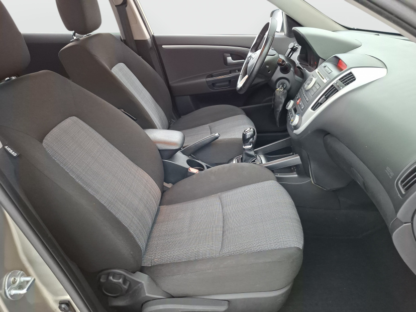Kia Ceed, 2012