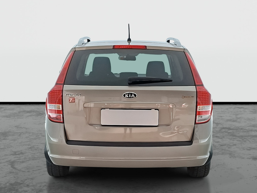 Kia Ceed, 2012
