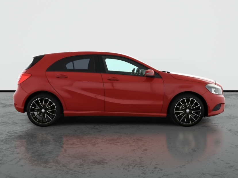 Mercedes-Benz A, 2013
