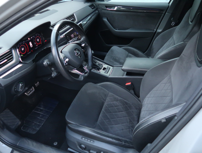 Škoda Superb, 2019