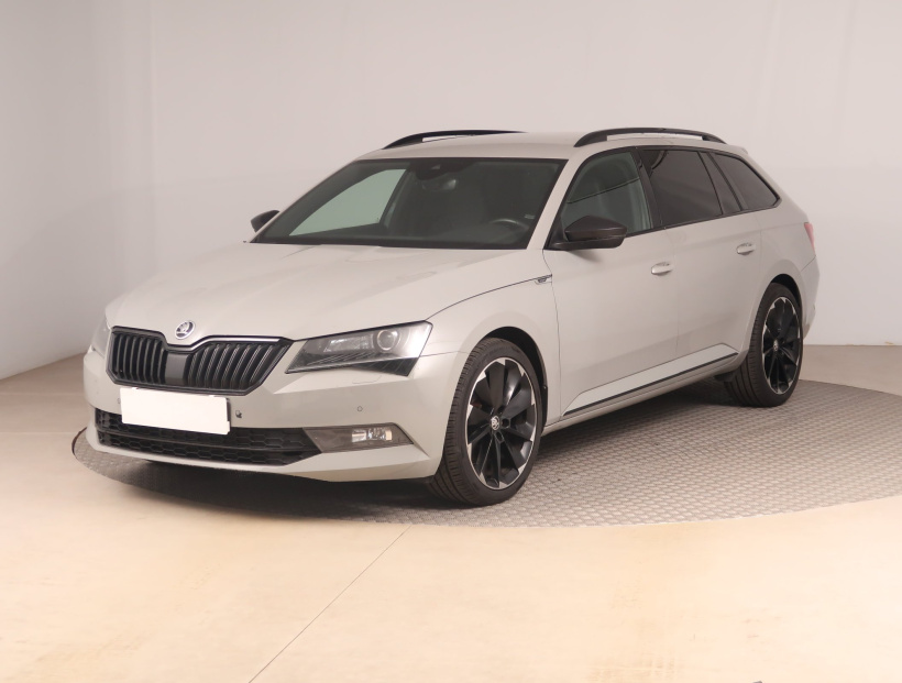 Škoda Superb, 2019