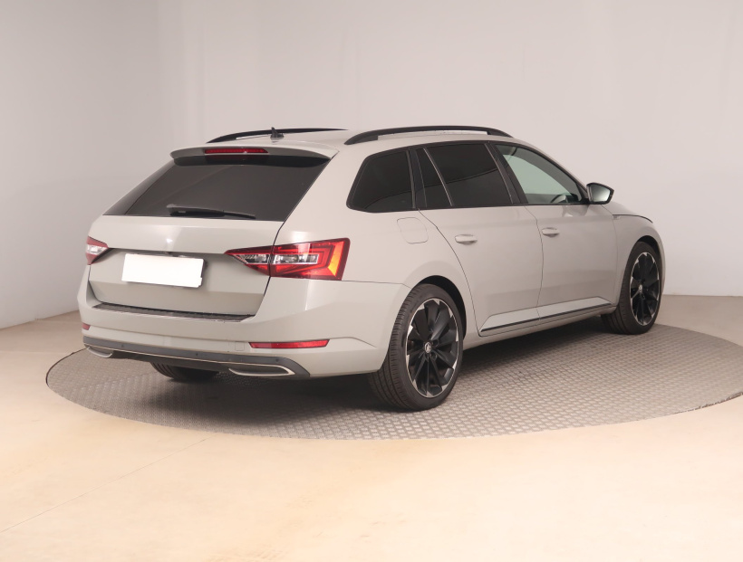 Škoda Superb, 2019