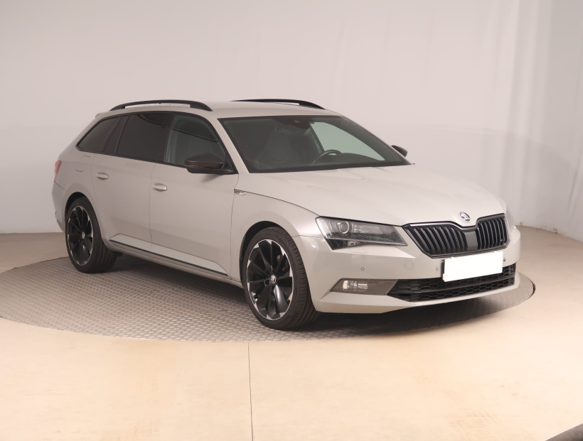 Škoda Superb, 2019