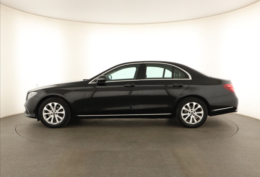 Mercedes-Benz E, 2018