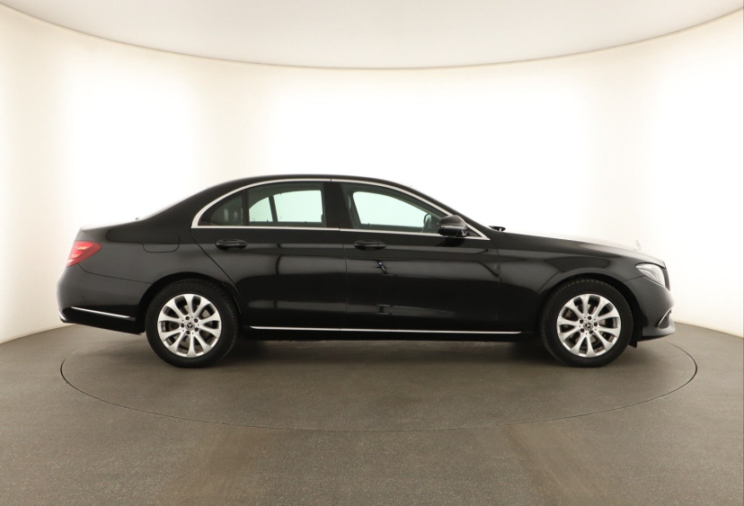Mercedes-Benz E, 2018