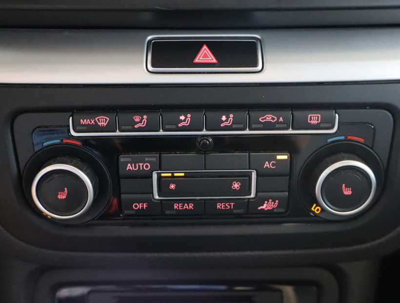 Volkswagen Sharan, 2011