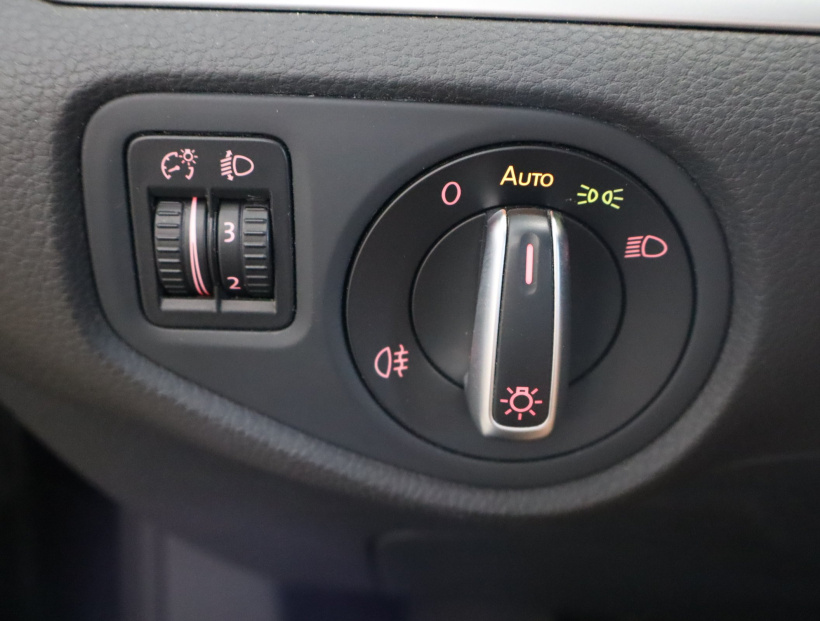 Volkswagen Sharan, 2011