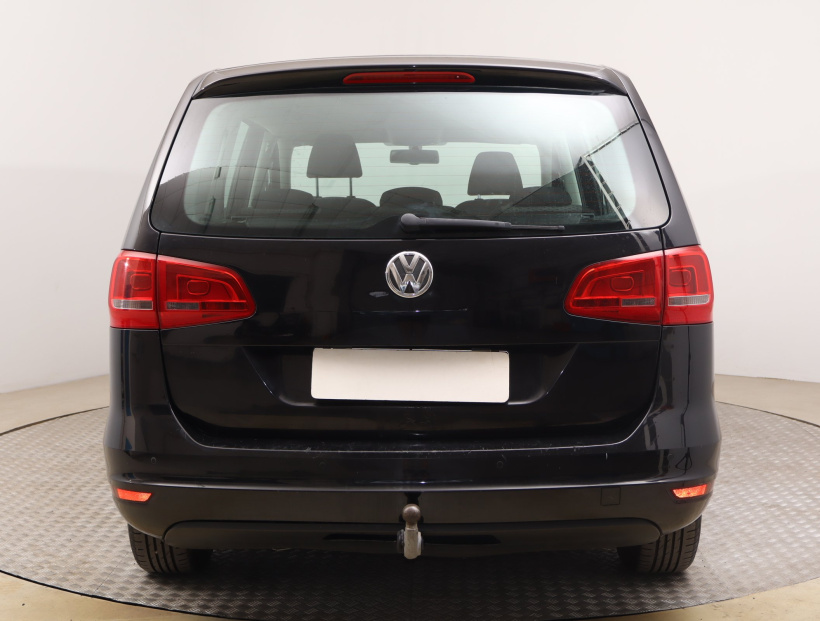 Volkswagen Sharan, 2011