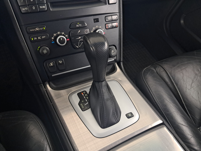 Volvo XC90, 2006