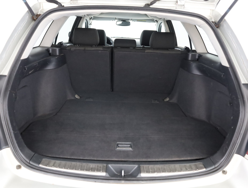 Toyota Avensis, 2006
