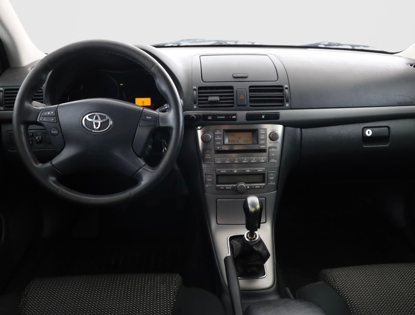 Toyota Avensis, 2006