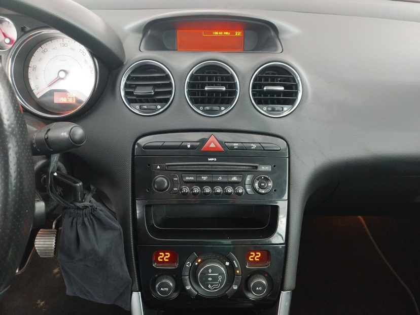 Peugeot 308, 2010