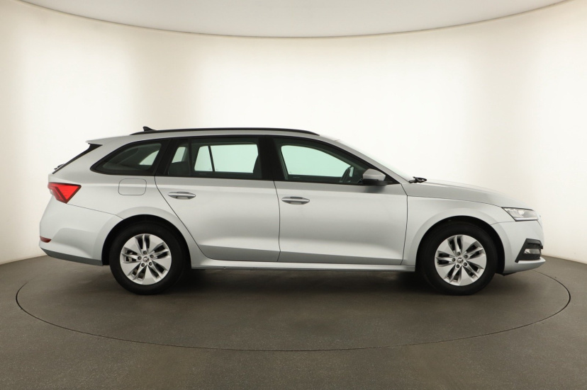 Škoda Octavia, 2023